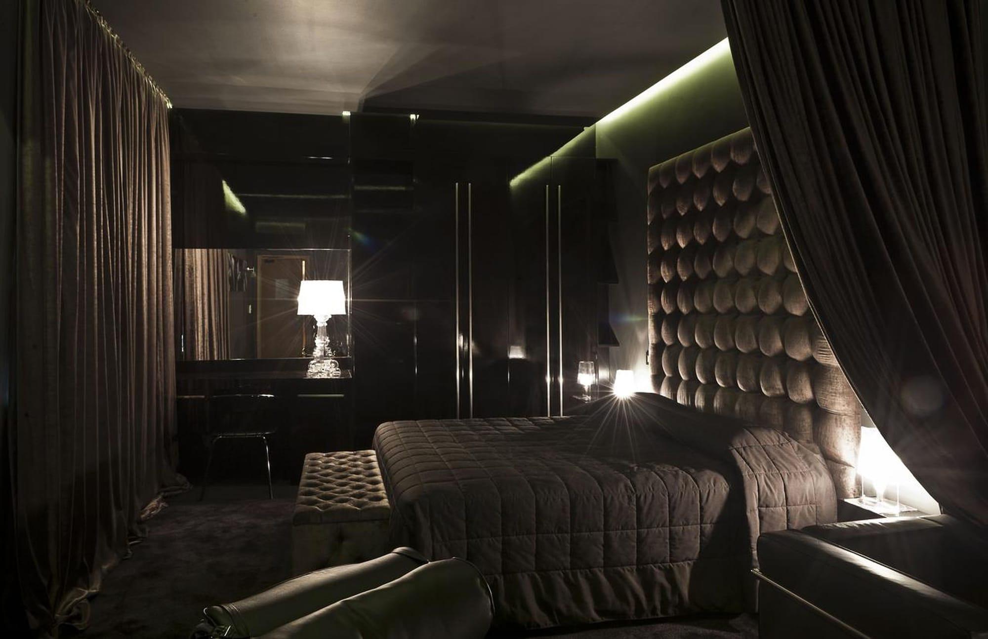 Hotel Aleramo Asti Bagian luar foto